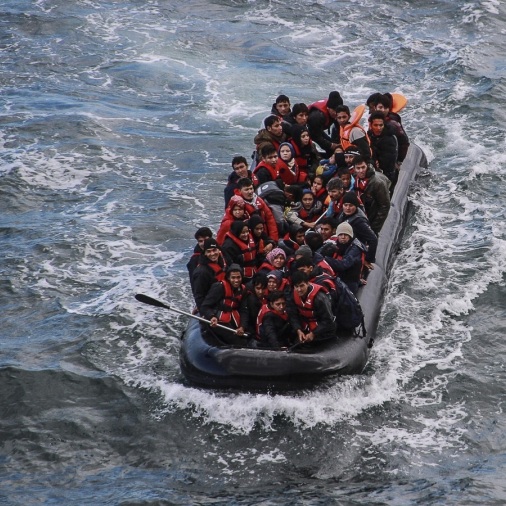 2018-11-27-refugeeslesbos.jpg