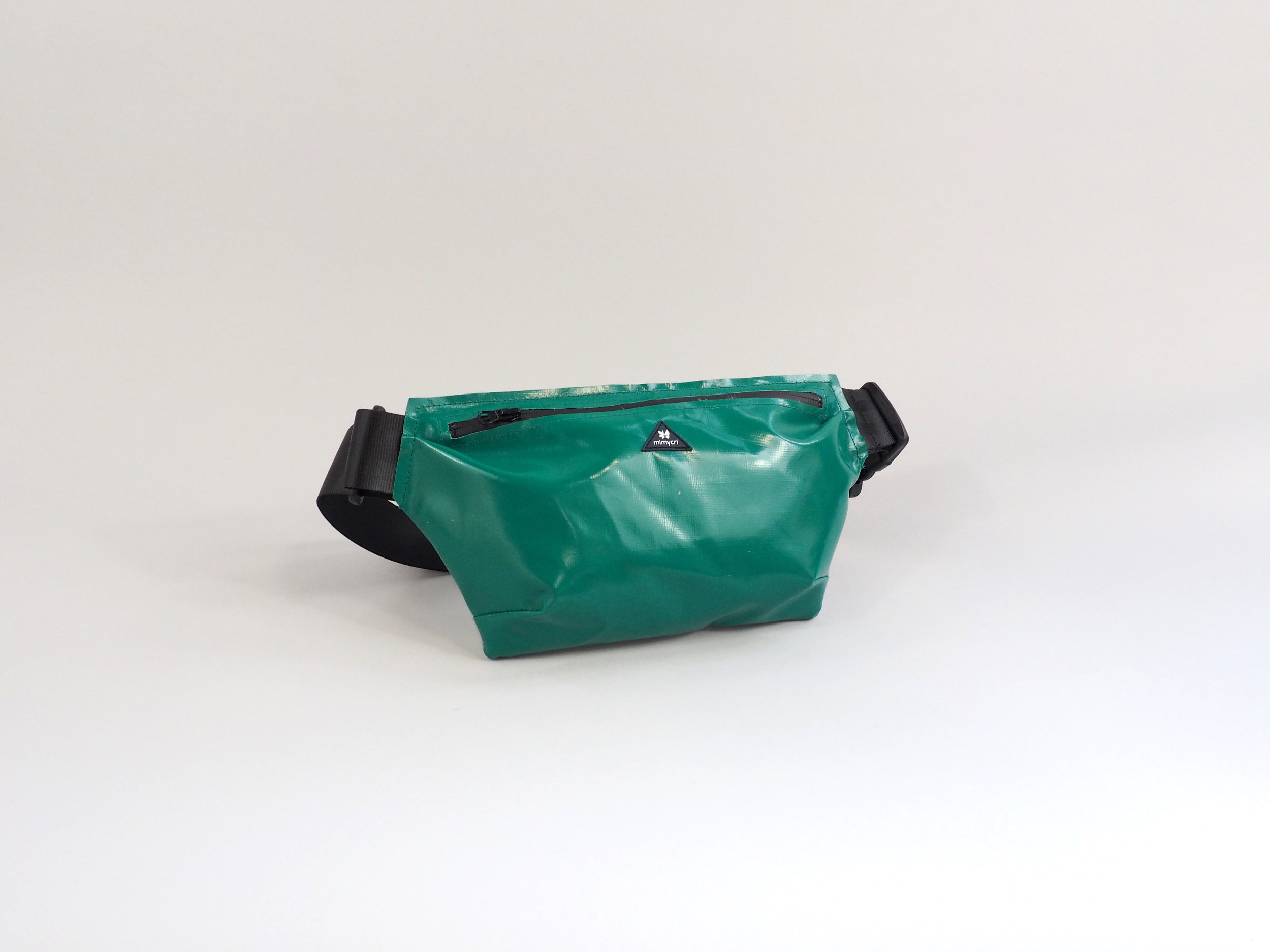 bumbag turquoise.JPG