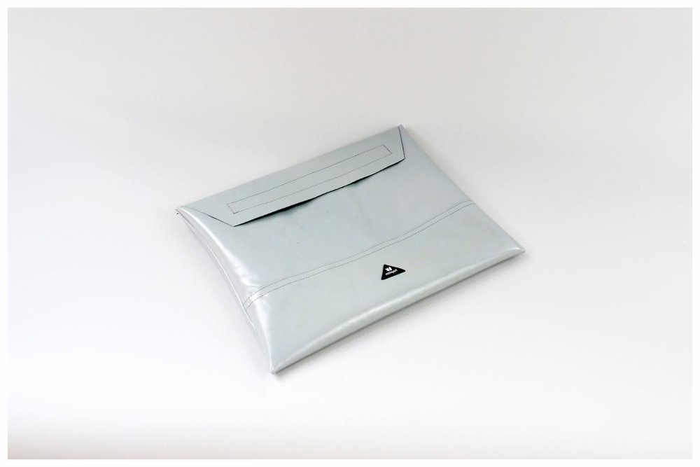 Laptop sleeve grey