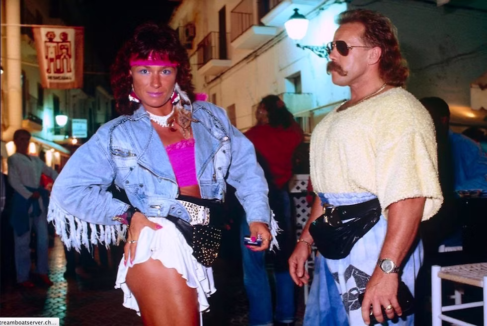 nostalgia photo og fanny packs